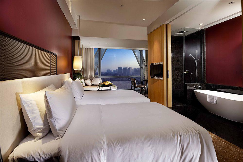 Hotel Mumian Shenzhen Luohu Jdv By Hyatt Exterior foto